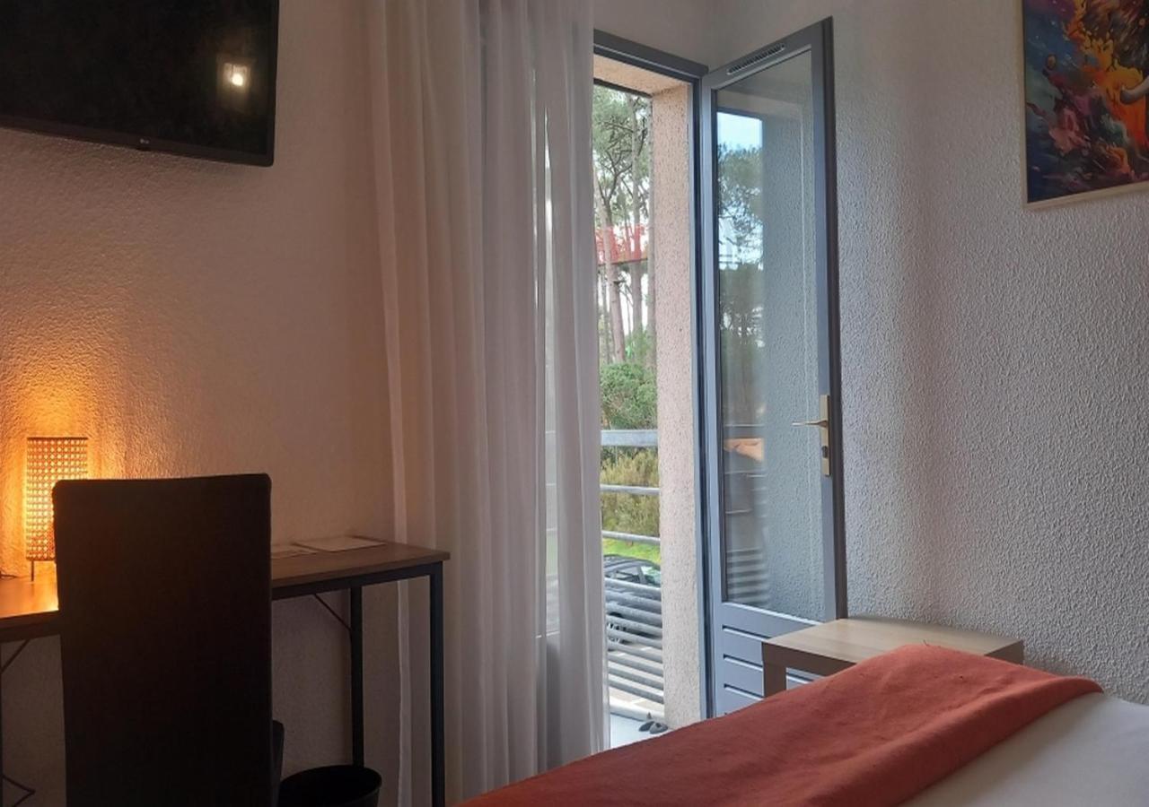 Les Jardins De L'Ocean - Climatise Hotel บิสการ์รอส-ปลาจ ภายนอก รูปภาพ